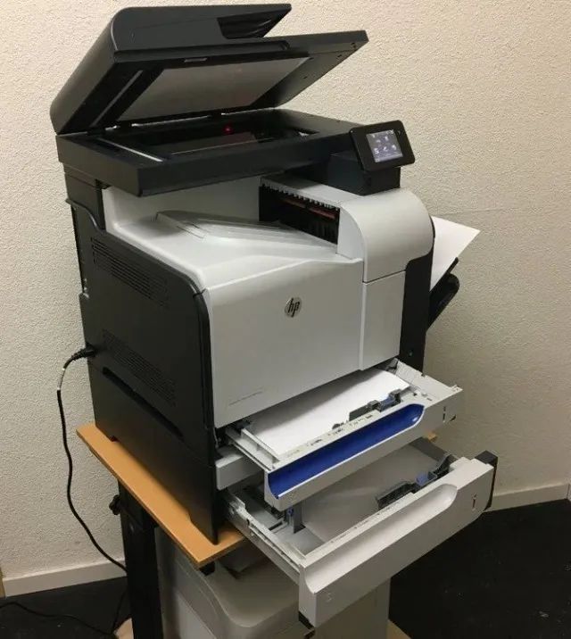 Impressora Multifuncional Hp Laserjet Color Pro 500 M570dn