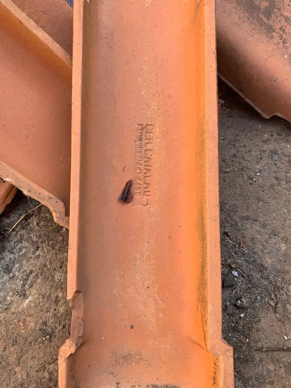 Telhas de barro antigas para reparos  - Foto 2