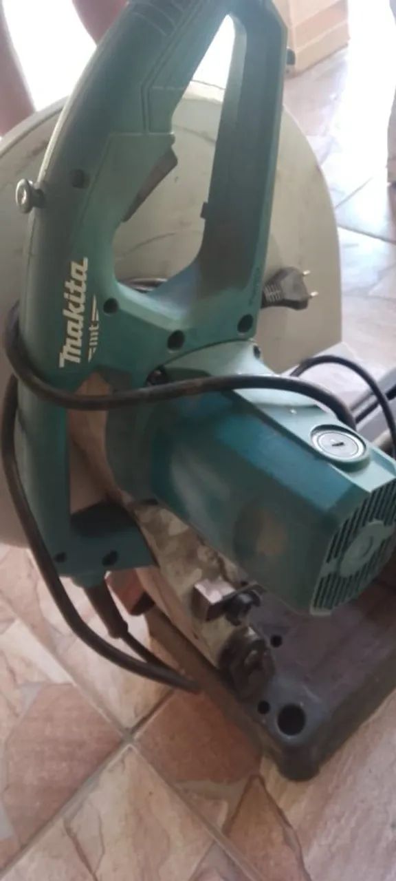 Policorde makita