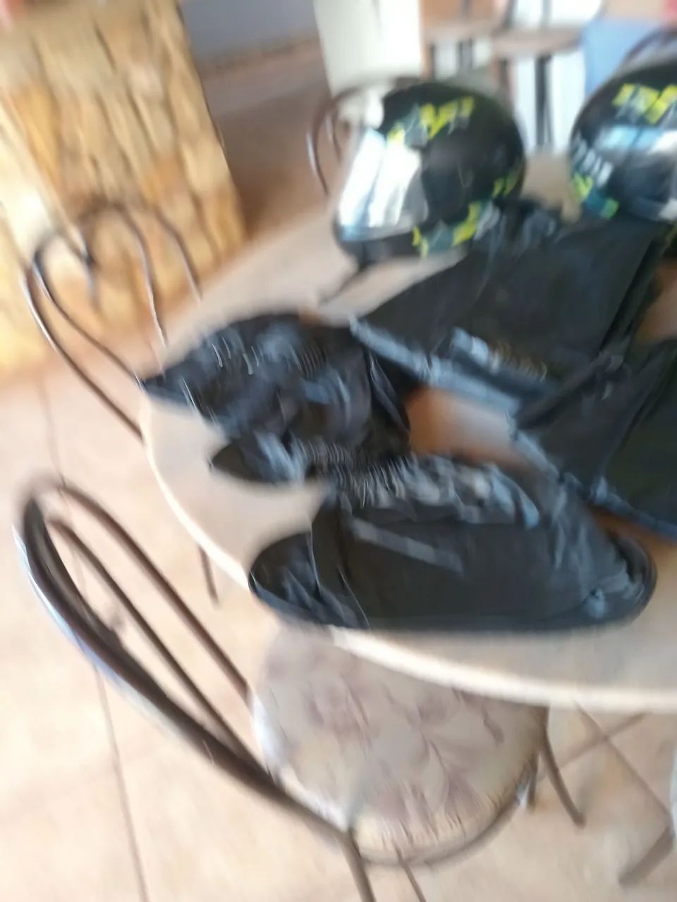 Capa completa, luva e capacete para motoqueiro . - Foto 5