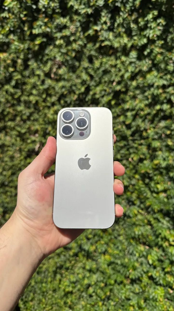 iPhone 16 Pro - 128GB - Titanium Natural - Novo sem uso