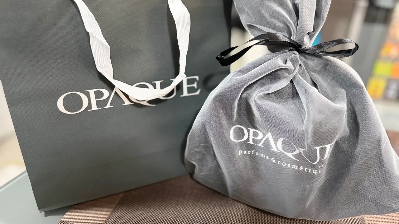 embalagem presenteáveis para perfume, com caixa, saco e sacola opaque, original, novo - Foto 4