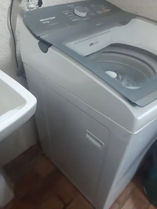 Vendo Máquina de lavar Brastemp 12 Kg - Foto 4