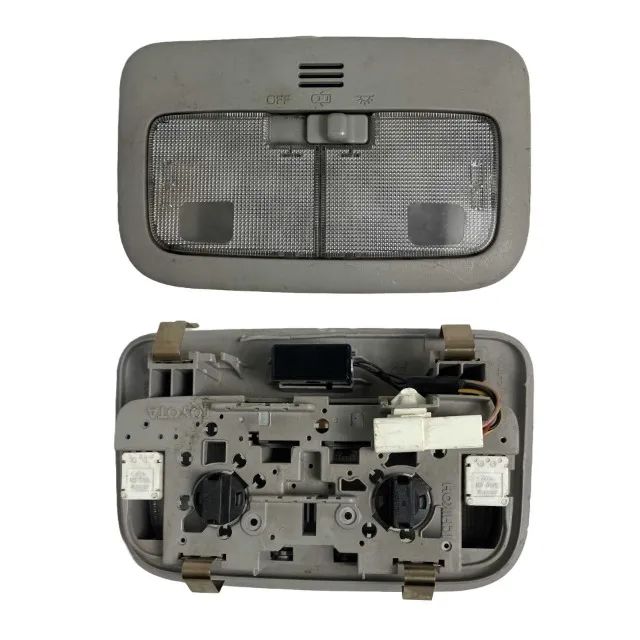 Luz Cortesia Teto Toyota Corolla 2018