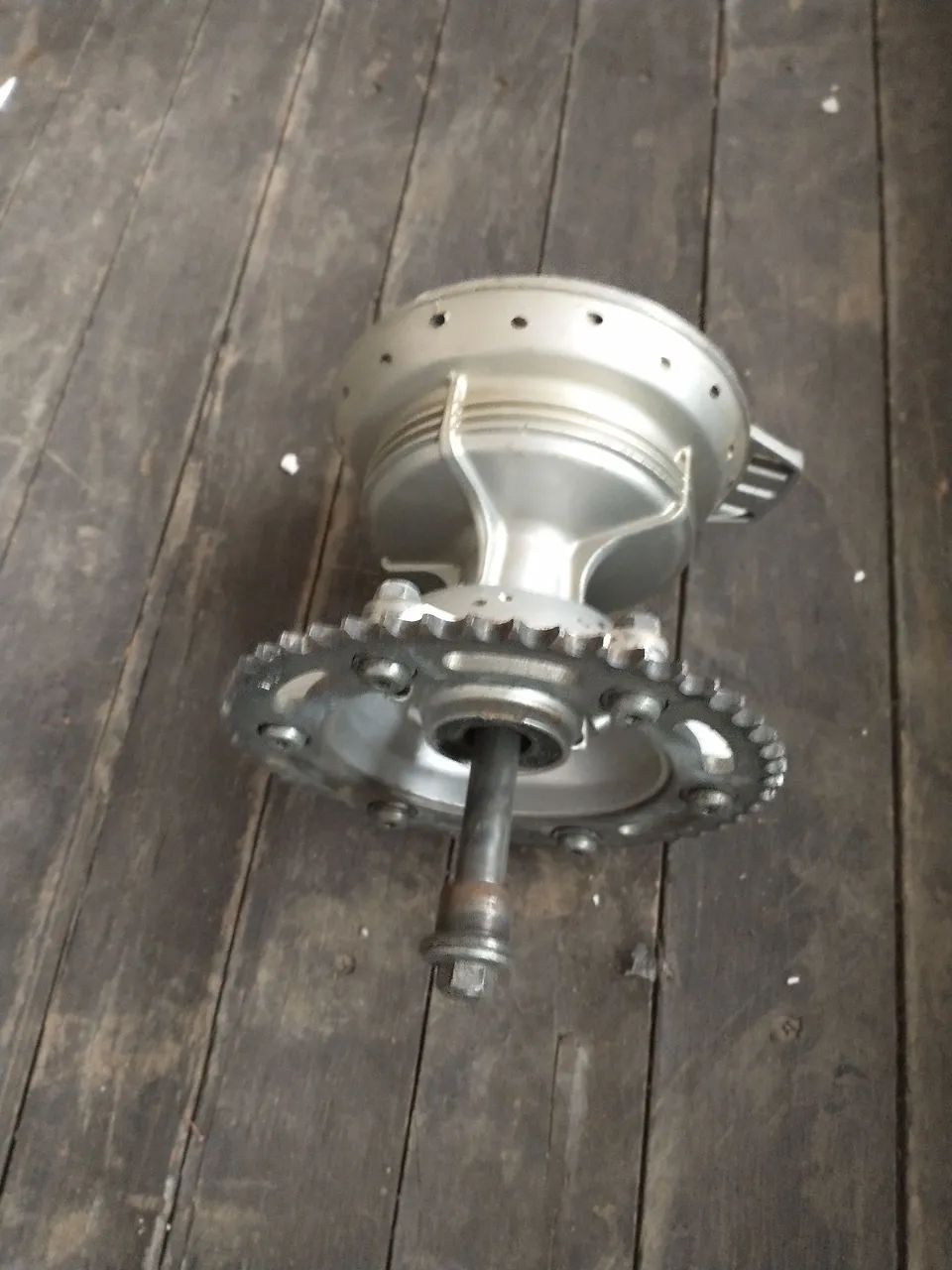 Cubo Traseiro CRF23064314494205443121