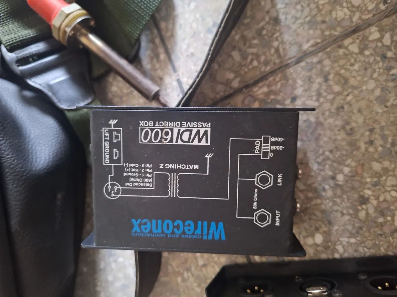 Direct Box64520764094849121