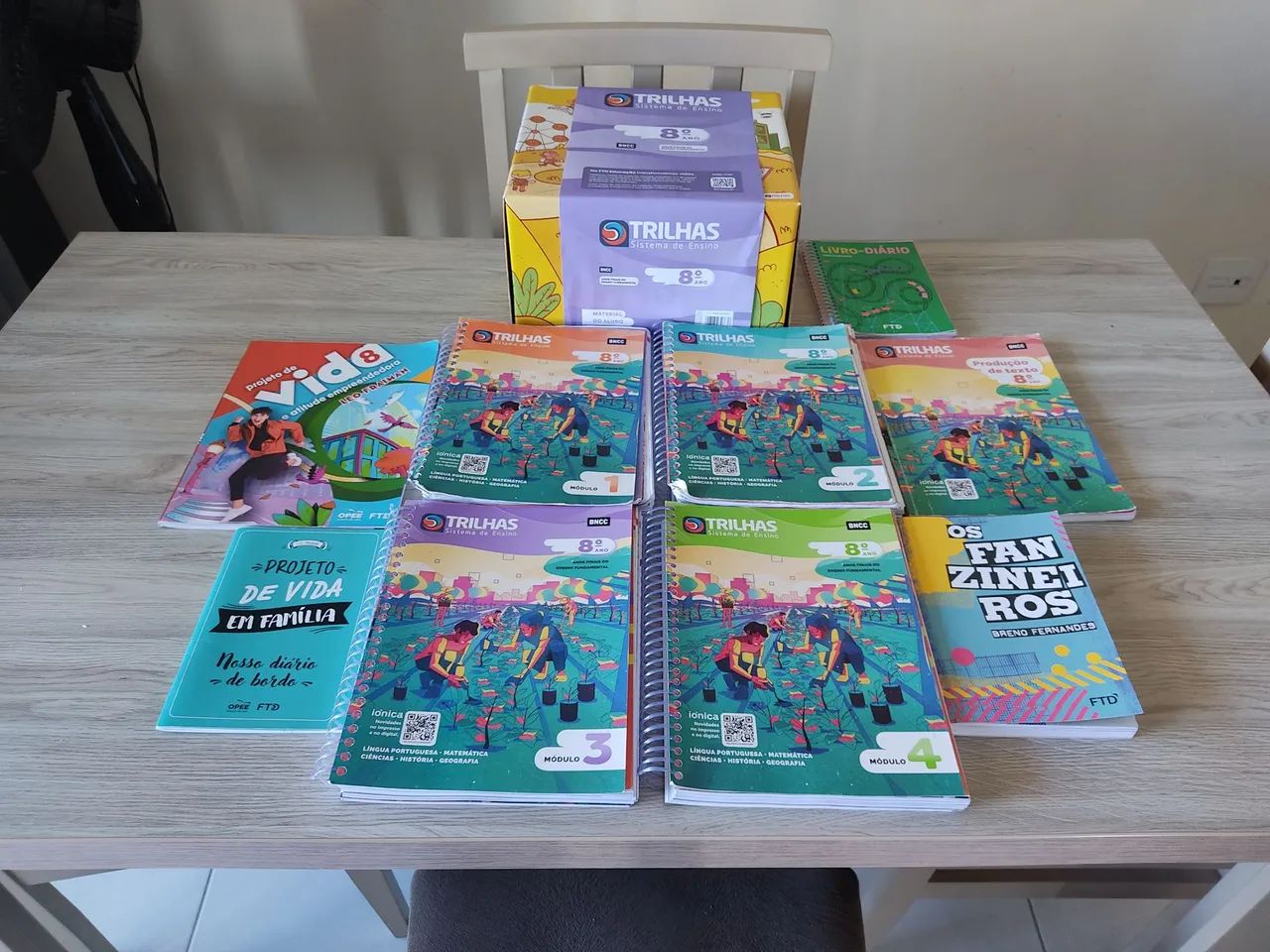 Kit Material Trilhas 8° ano - Livros e revistas - Centro, Itajaí