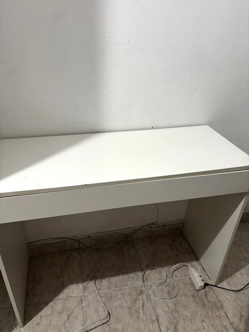 Mesa de estudos / Penteadeira