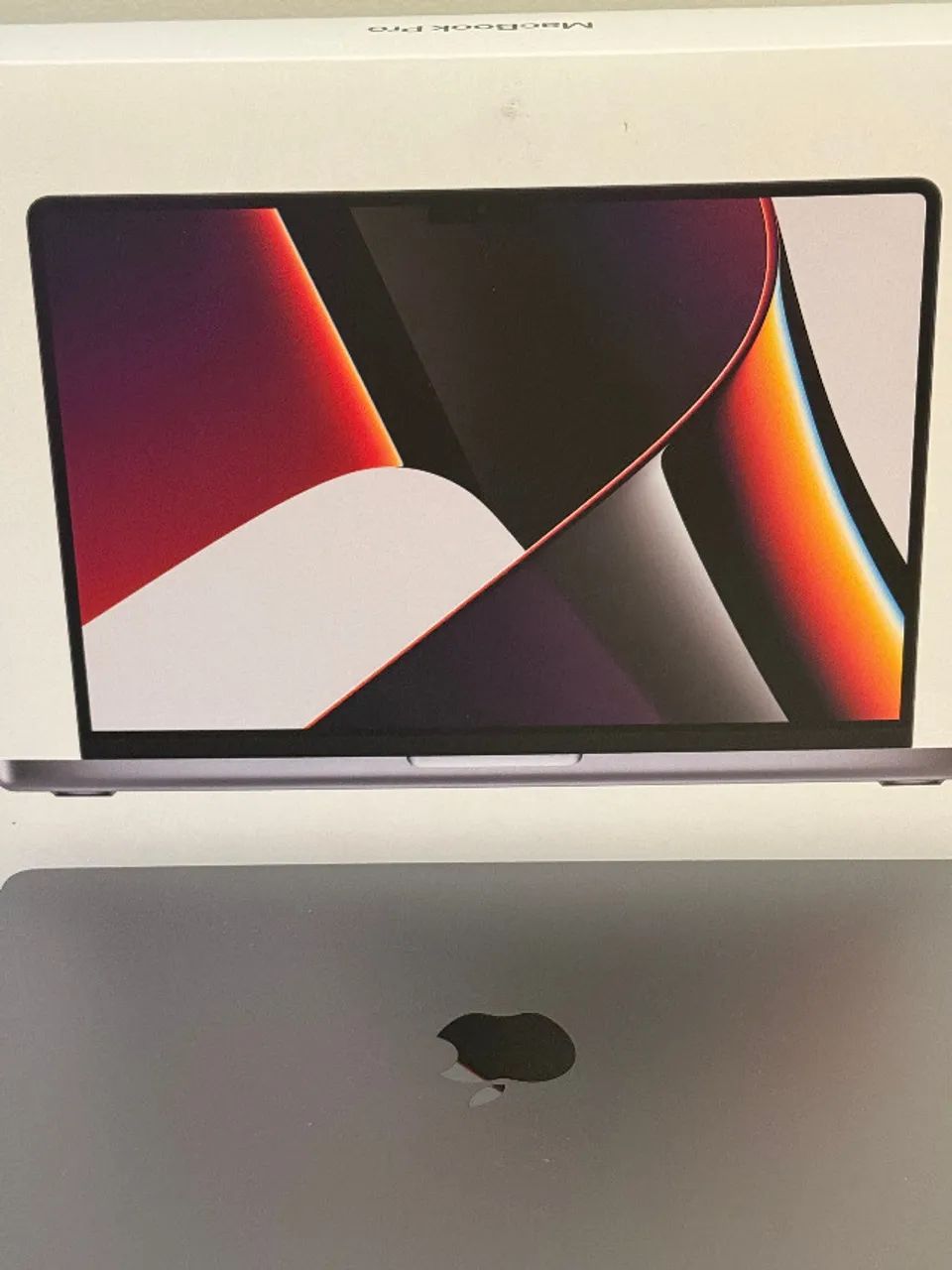 MacBook Pro 14