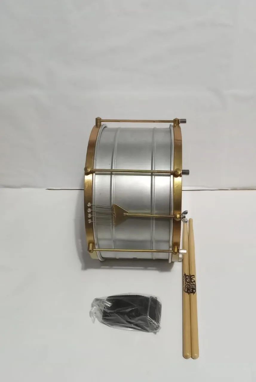 Caixa de guerra 12" polegadas profissional Galvanizada + Baquetas + Talabarte na promoção  - Foto 5