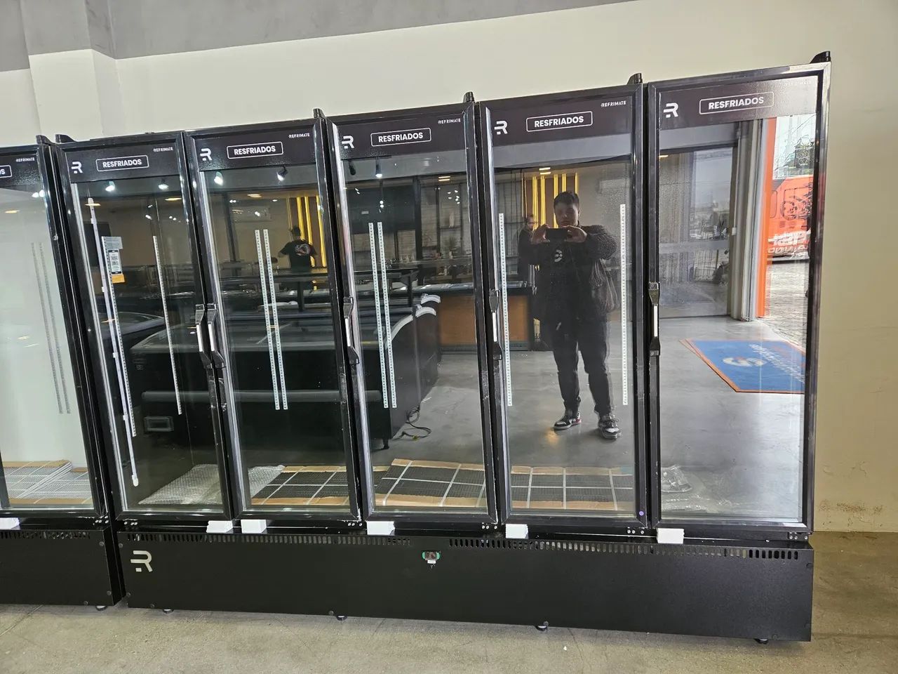 auto serviço 5 portas para resfriados - nova a pronta entrega 