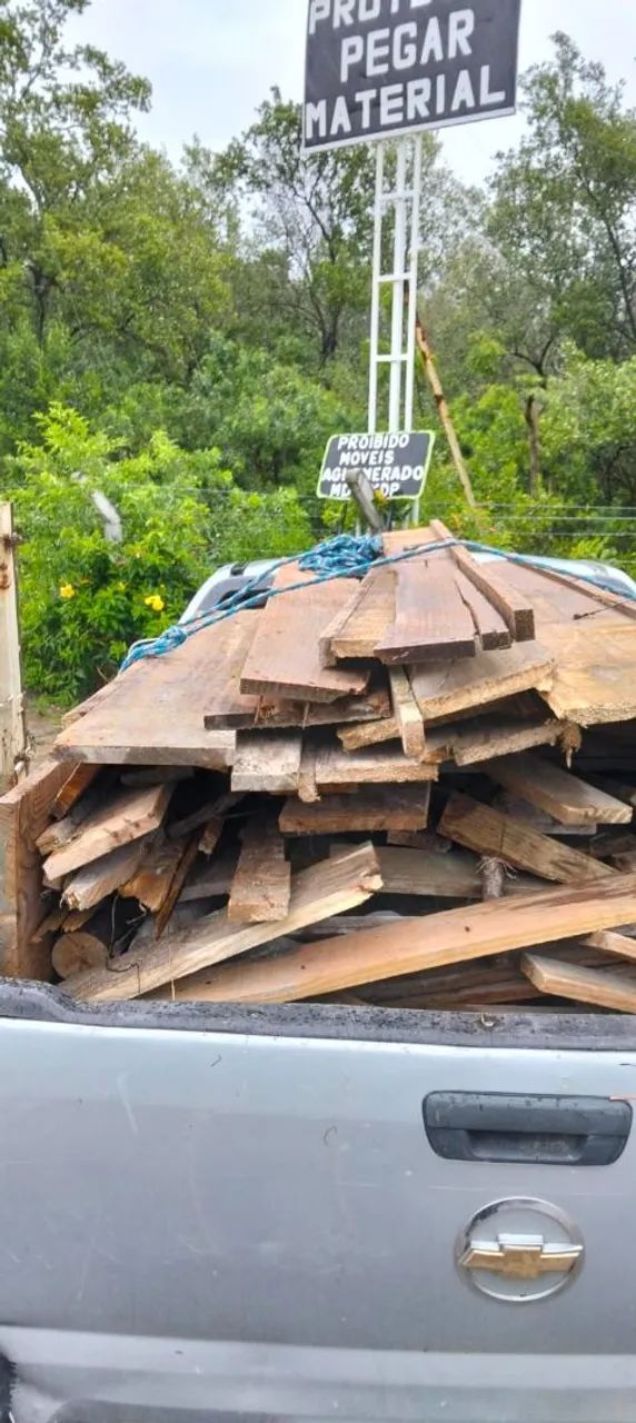 Entulhos governador Celso Ramos  - Foto 2