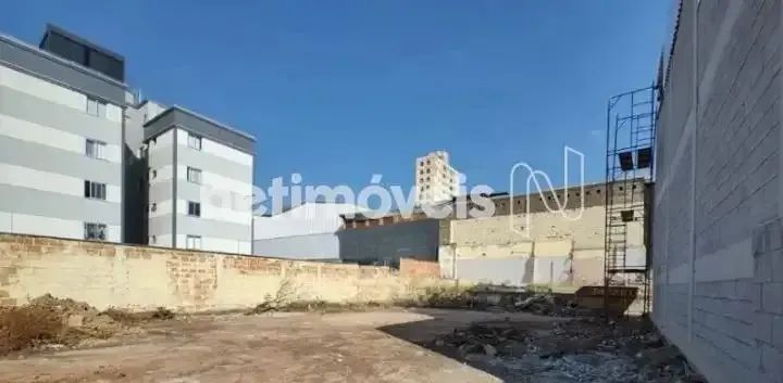 Lote/Terreno à venda no Padre Eustáquio! - Foto 2