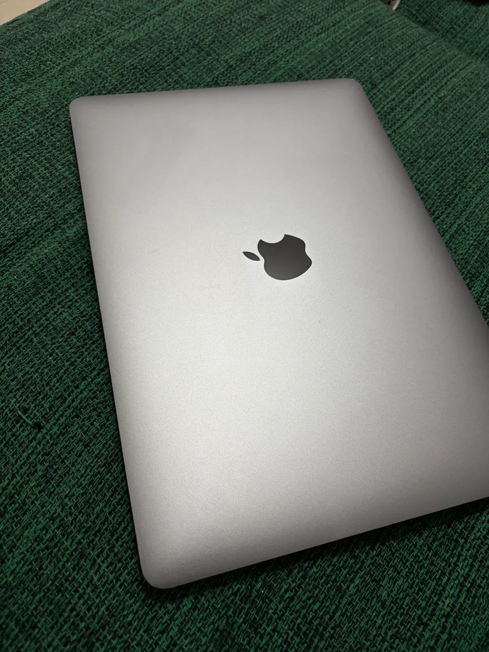 macbook pro 13 2020