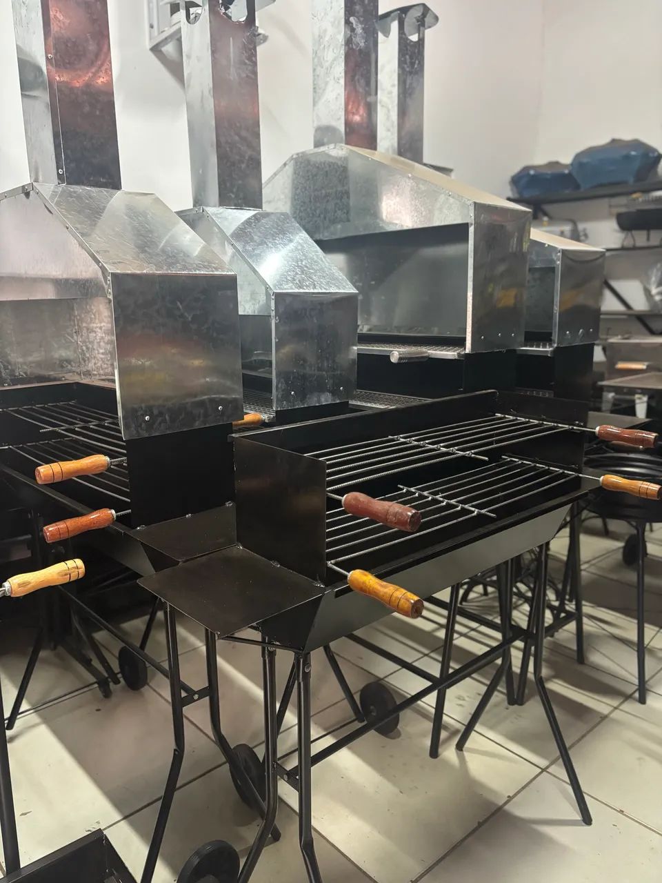 Churrasqueiras Variadas A PARTIR DE R$ 95.00 - Foto 2