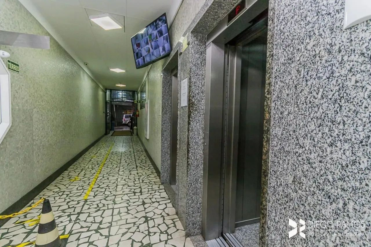 comercial com 39,80² de área útil no Centro Histórico da capital. Localização próxima ao H - Foto 12
