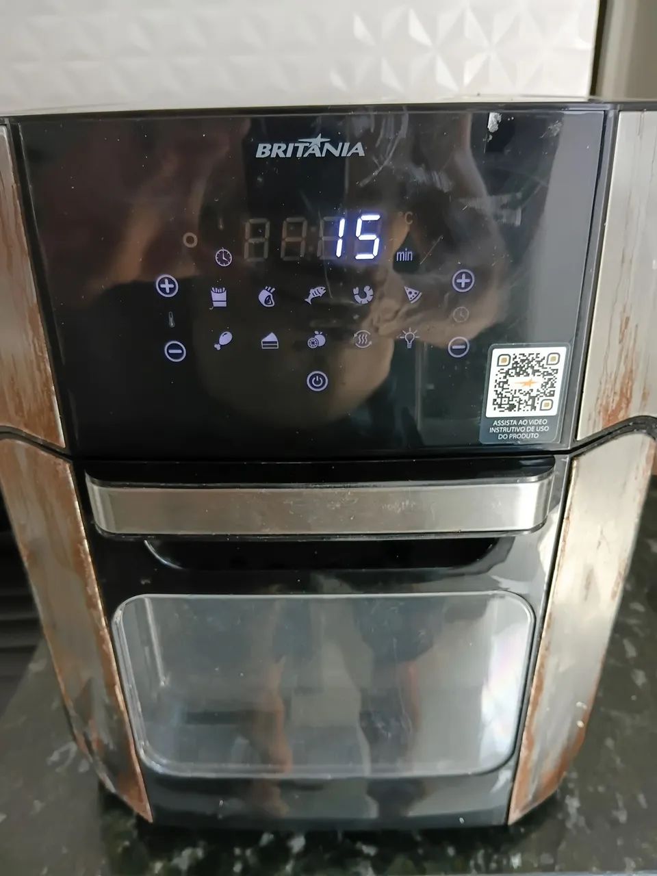 Air fryer Britânia 18L com pçs faltando!! - Foto 3