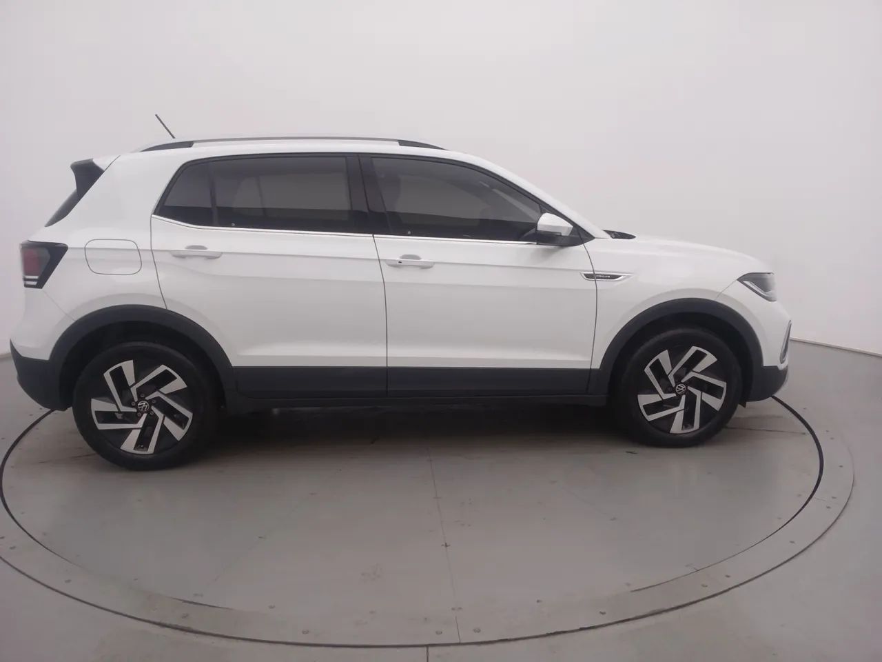 Volkswagen T-Cross Highline 1.4 TSI Flex 16V 5P AUT, foto 6 de 18