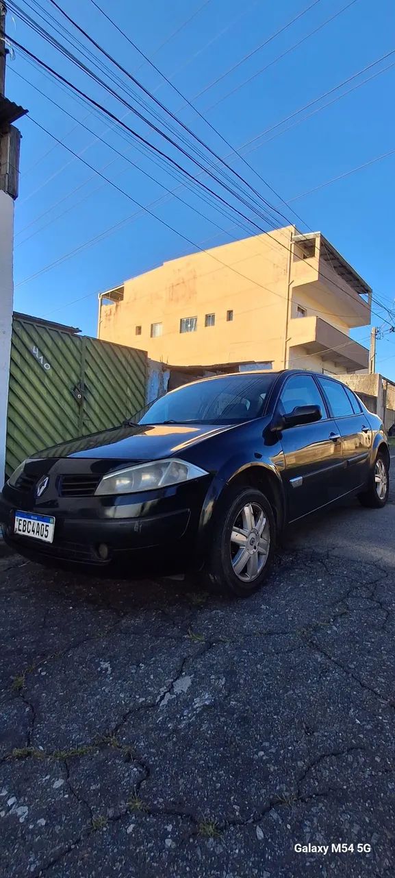 Renault Megane Megane Sedan Dynamique Hi-Flex 1.6 16V 2008