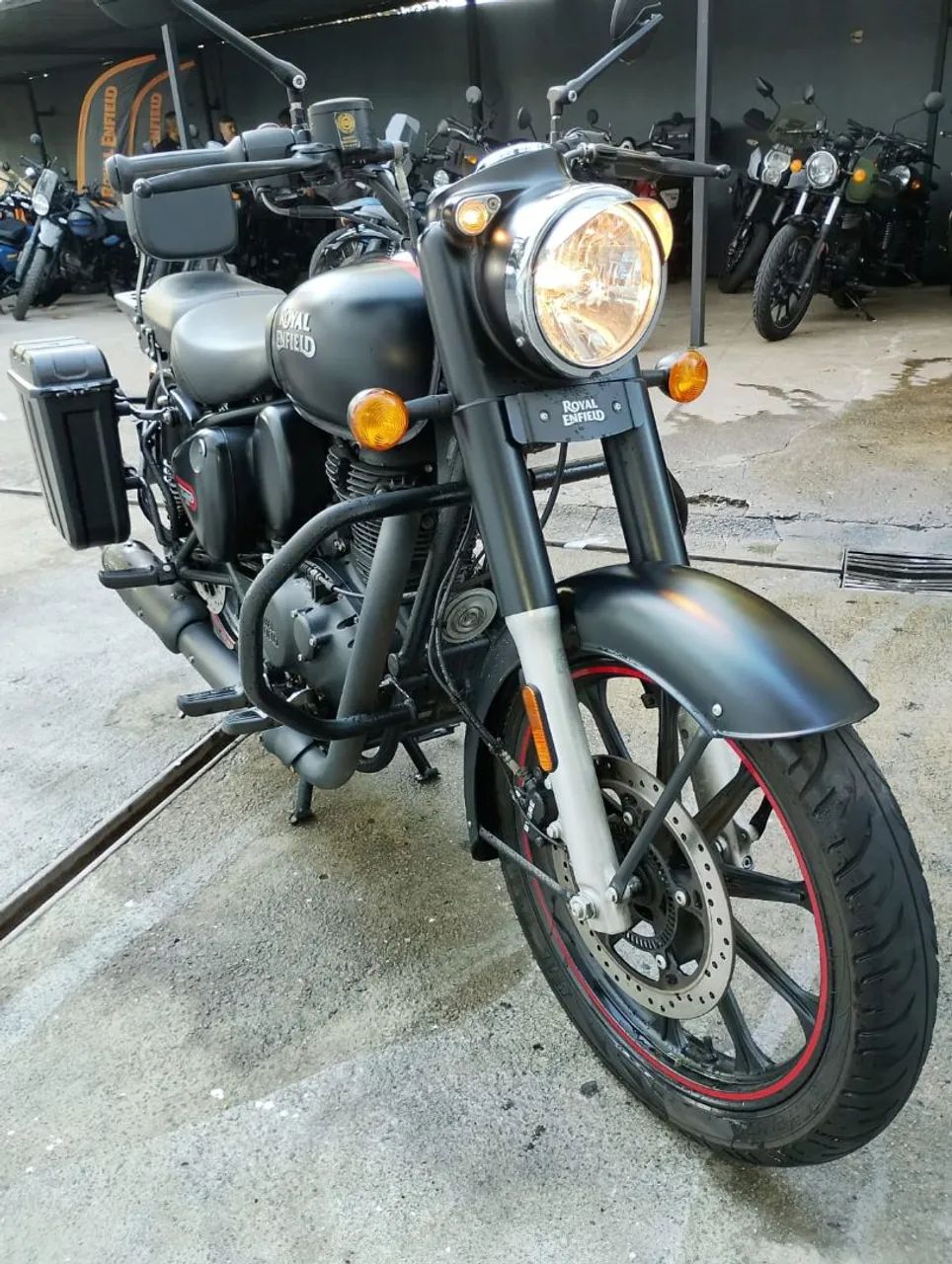 CLASSIC 350 DARK - 2024 - Clóvis - Foto 4