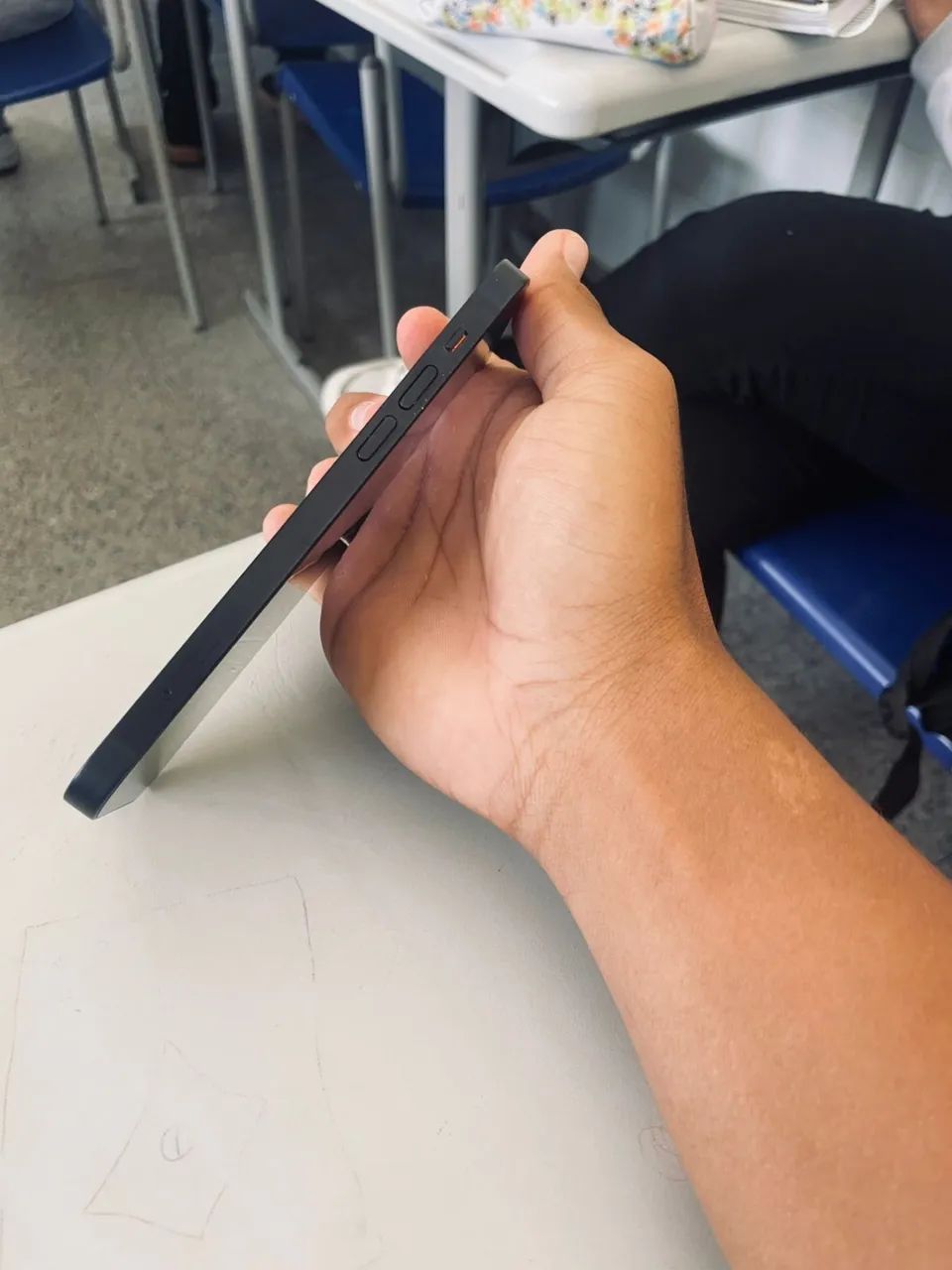 iPhone 12 64GB 