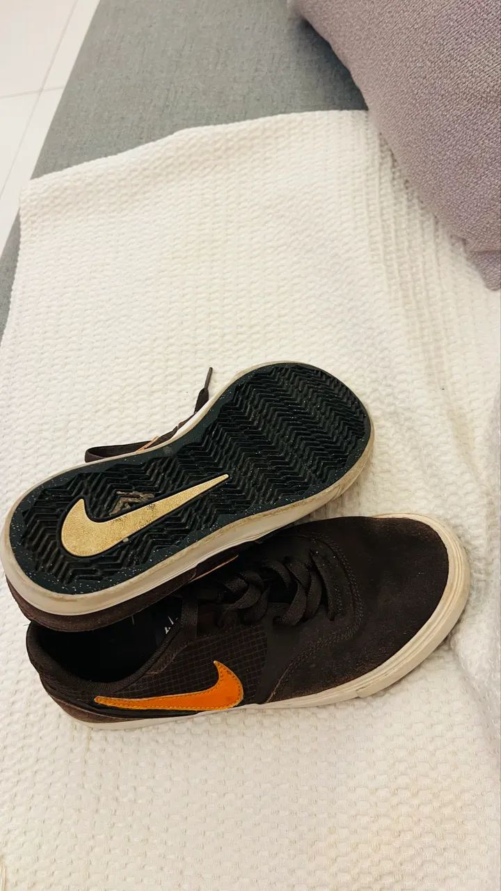 Tenis variados tamanho 38 - Foto 2