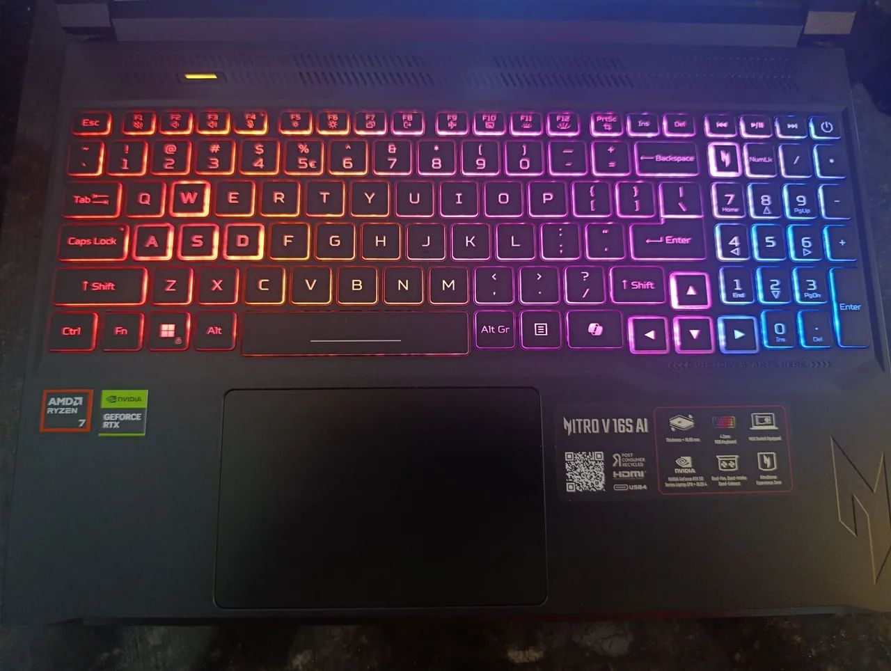 ACER NITRO V16S - Foto 4