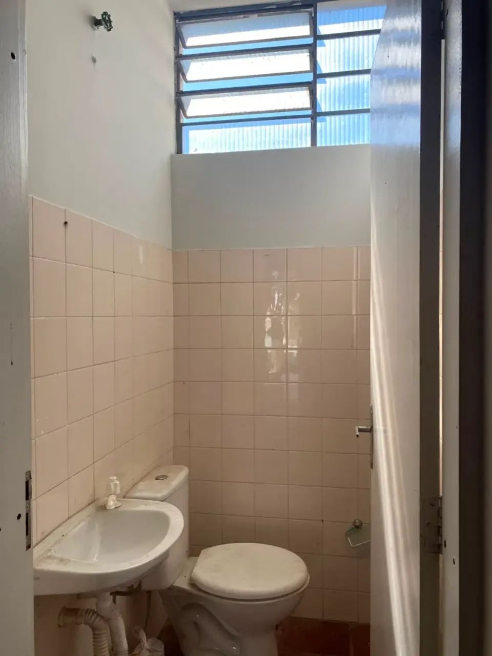 SALA COMERCIAL BAIRRO ALTO