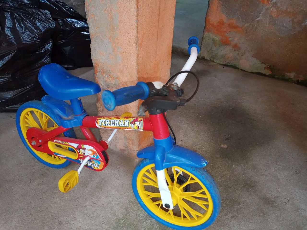 Vende-se , bicicleta infantil,Usada  - Foto 2