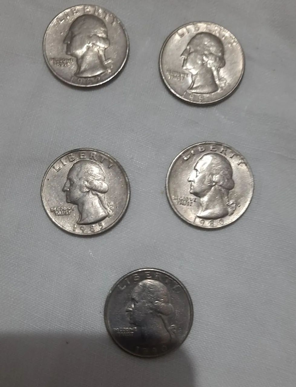 Moedas antigas Estrangeira  - Foto 2