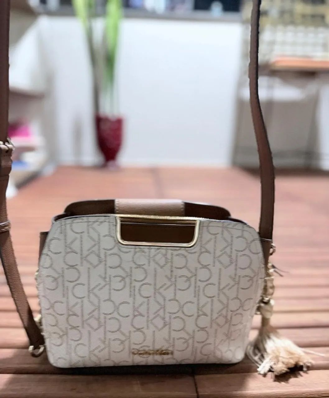 Bolsa Calvin Klein Semi Nova Original EUA - Foto 2