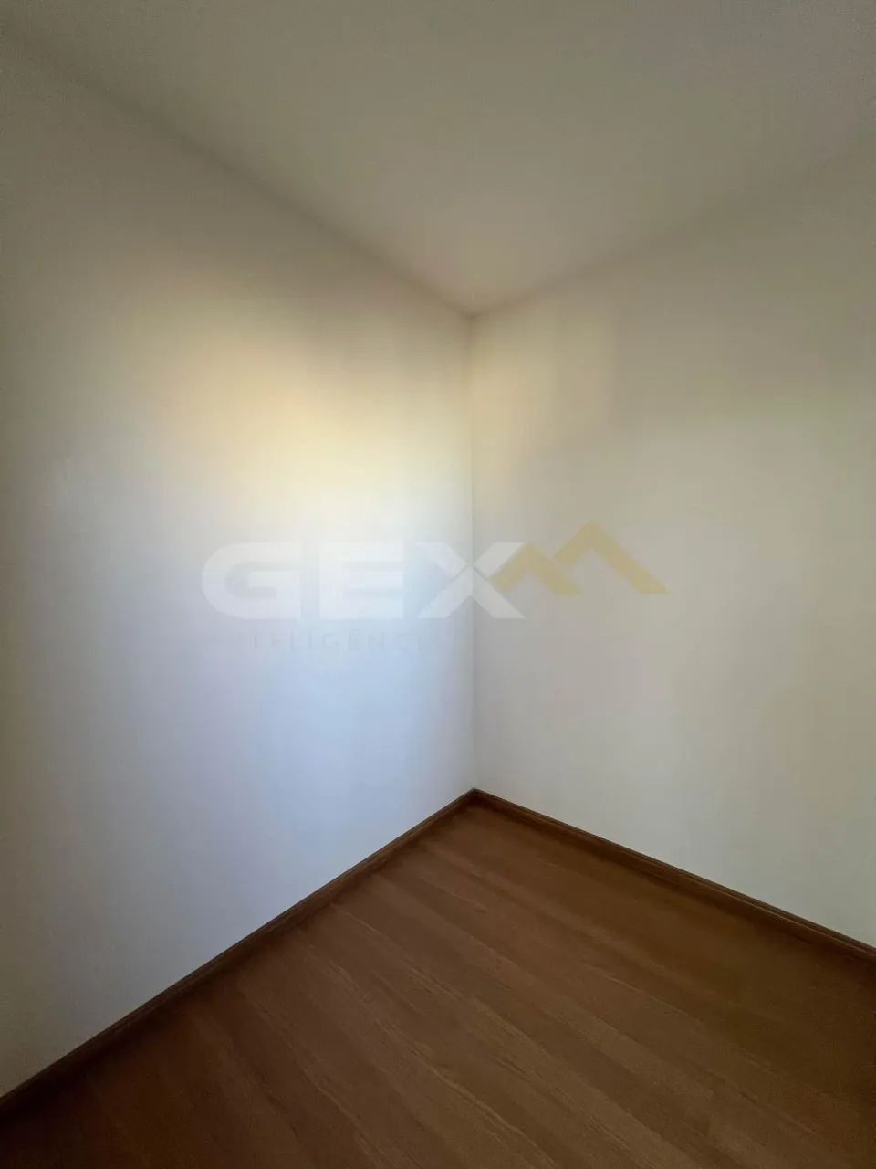 Apartamento à venda no Centro, 3 quartos, 1 suíte e 2 vagas. - Foto 4