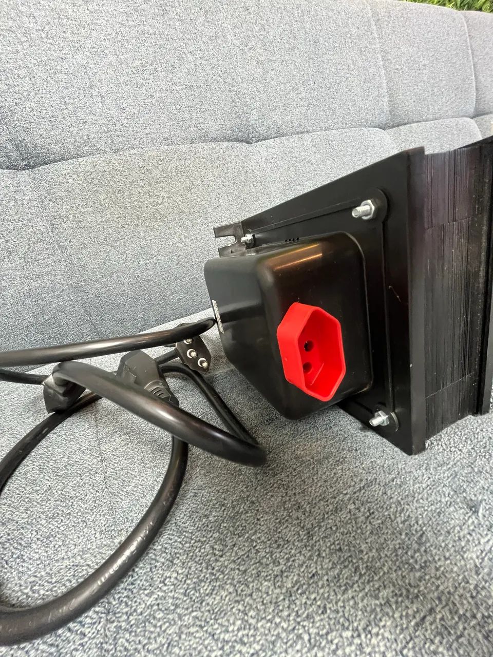 Autotransformador Bivolt Force Line Slim Premium 5000 VA.  - Foto 4