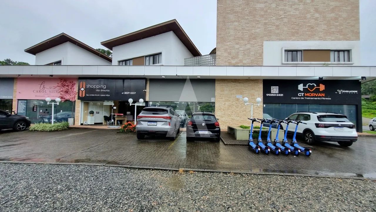Sala comercial com 44 m² no atiradores em Joinville - SC