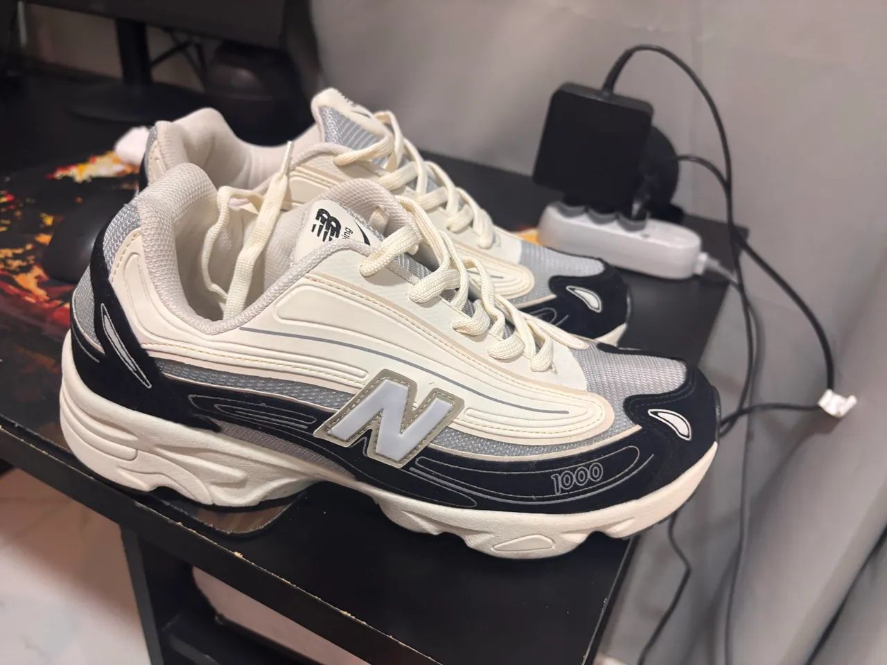 Tênis NewBalance 1000 Creme NUNCA USADO - Foto 2