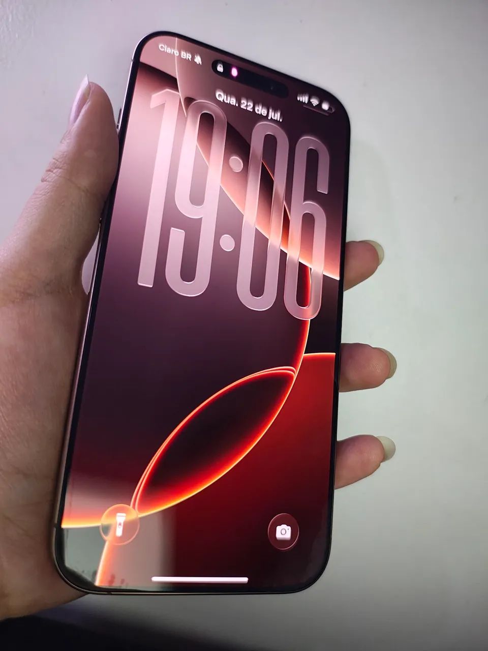 Celular iPhone 16 pro Max  - Foto 3