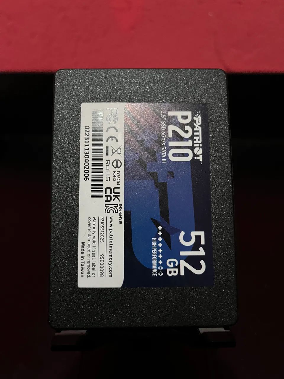 SSD 512GB Patriot P210 SATA III - Rápido para PC e Notebook