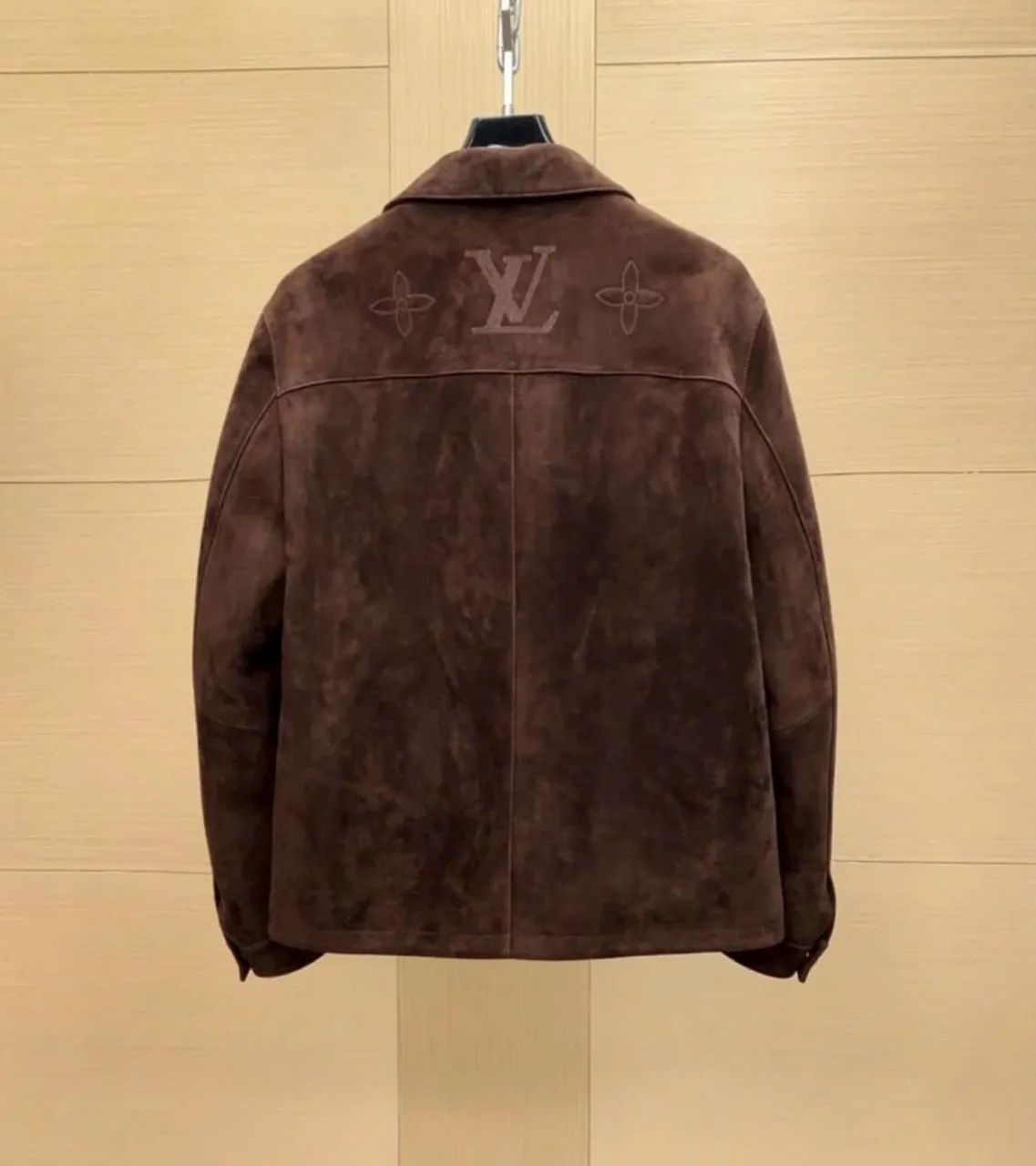 Jaqueta Louis vuitton lançamento  - Foto 2