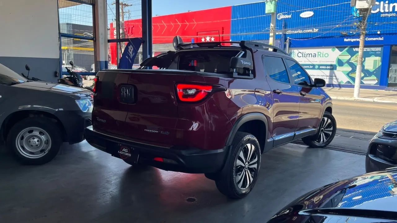 Fiat Toro Freedom 1.8 16V Flex Aut. 2017 - Foto 2
