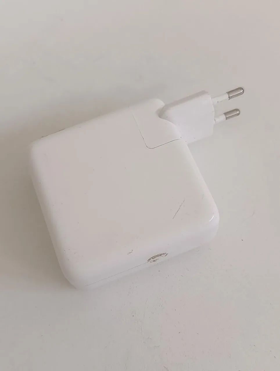 Fonte USB C para MacBook pro Air 20v paralela - Foto 2