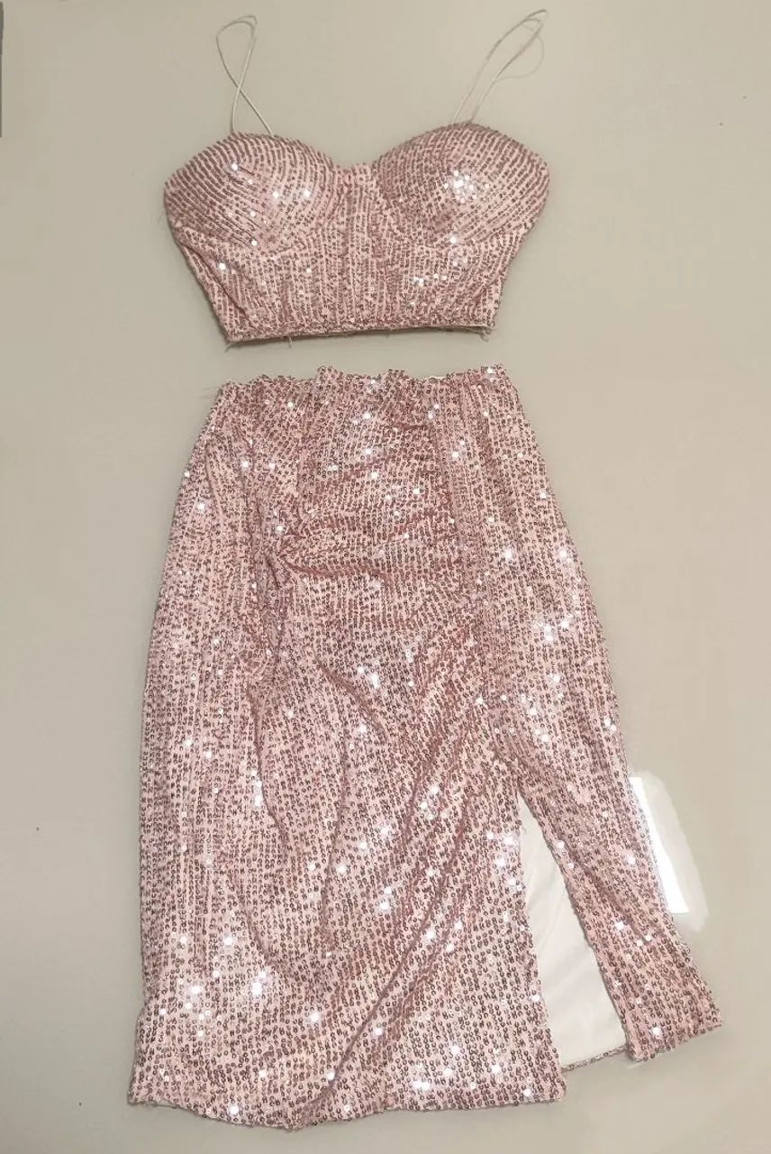 Conjunto Rosa em Paetê 