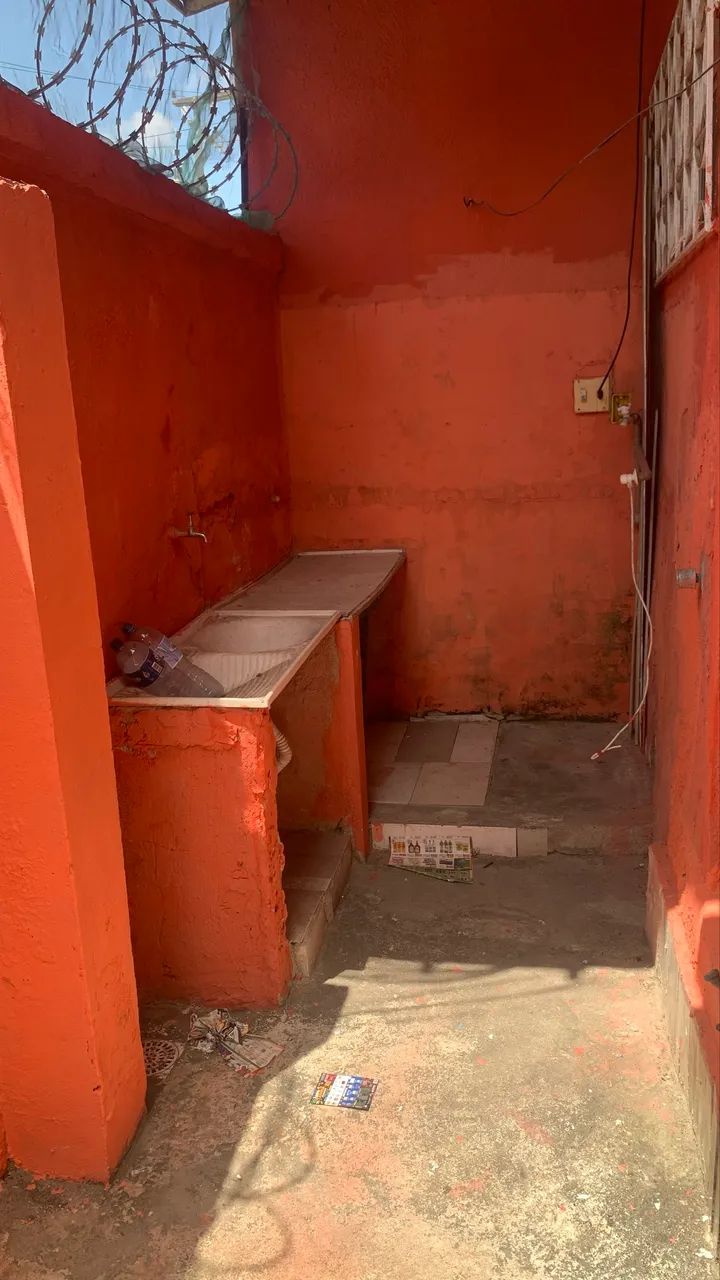 Excelente  Casa no Antonio Bezerra com 3 quartos e garagem para 2 carros. - Foto 5