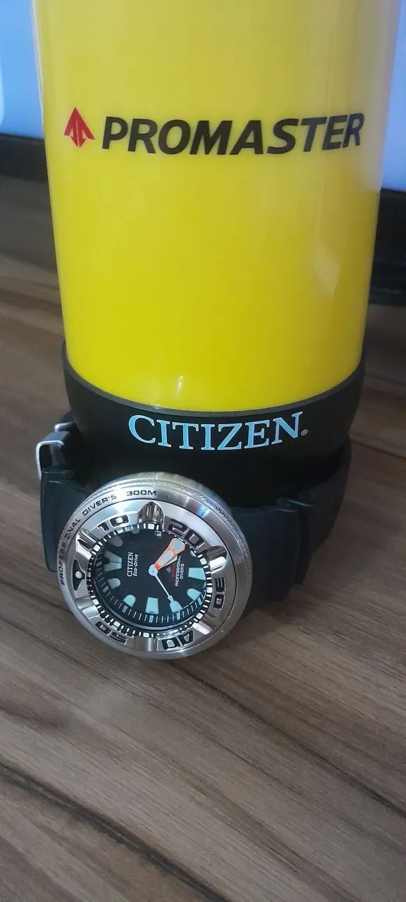 Relógio Citizen Ecozilla 