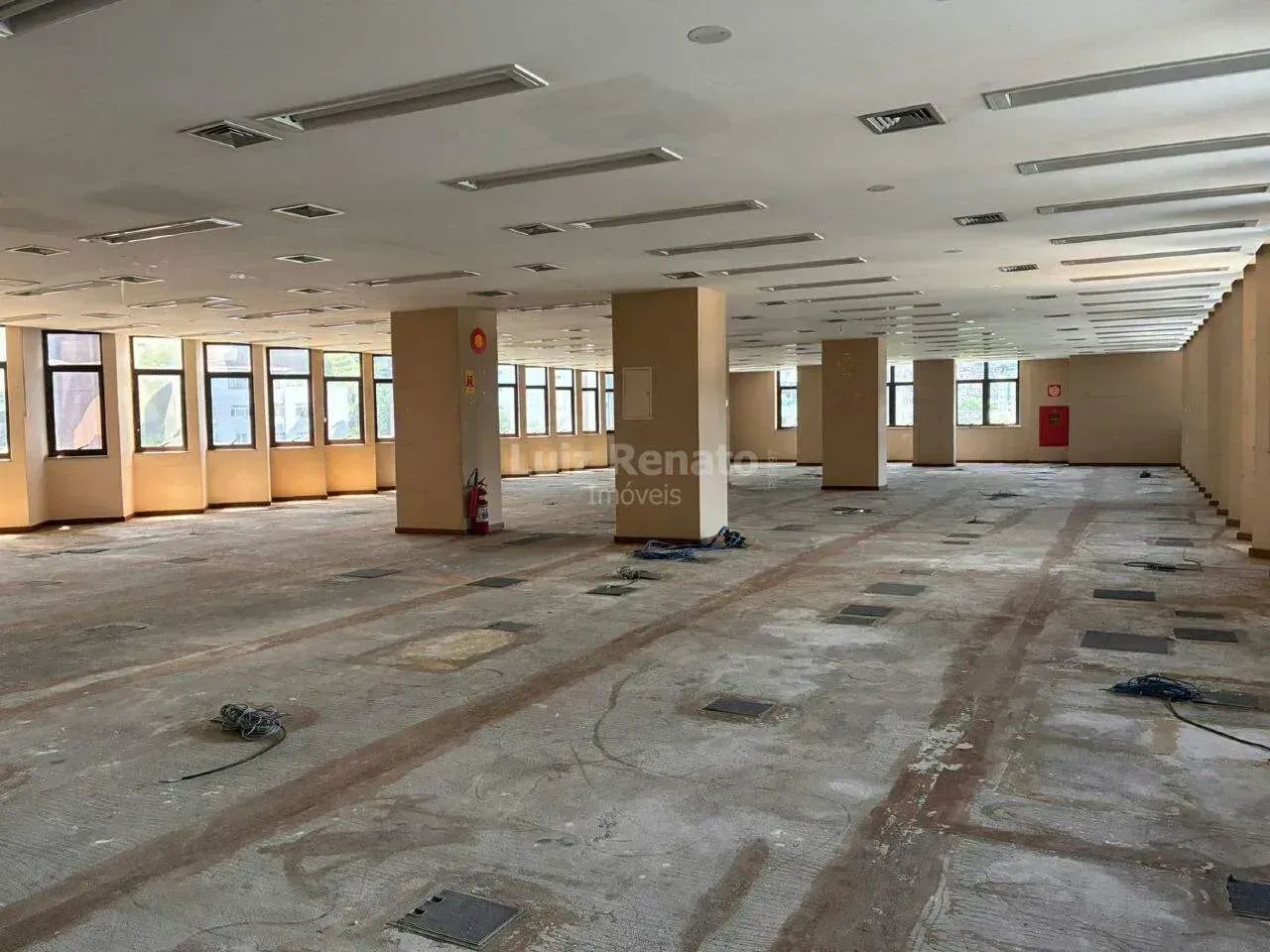 Andar corrido para aluguel 8 vagas - Coração de Jesus - Foto 5
