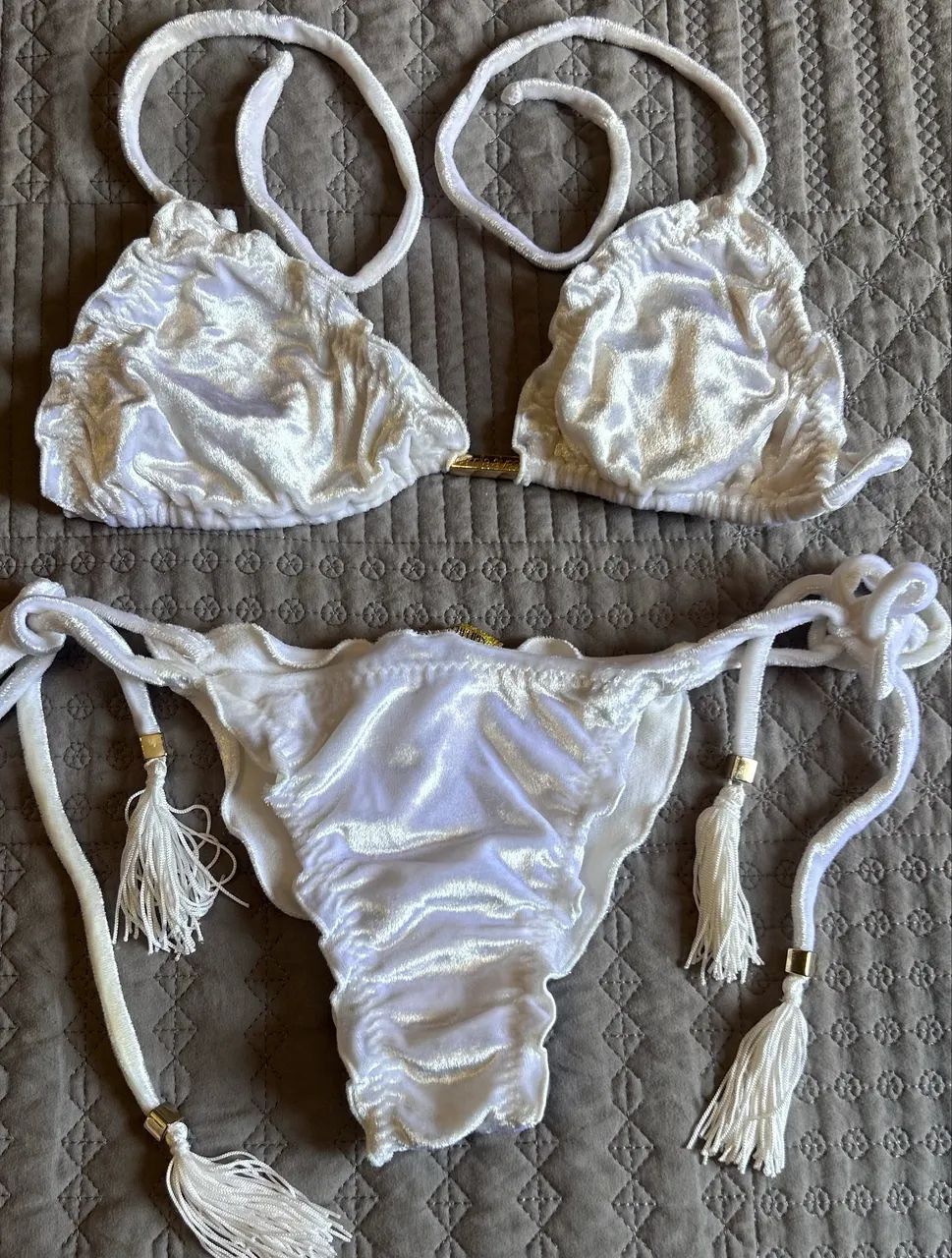 Biquini de veludo Camila Alves  - Foto 2