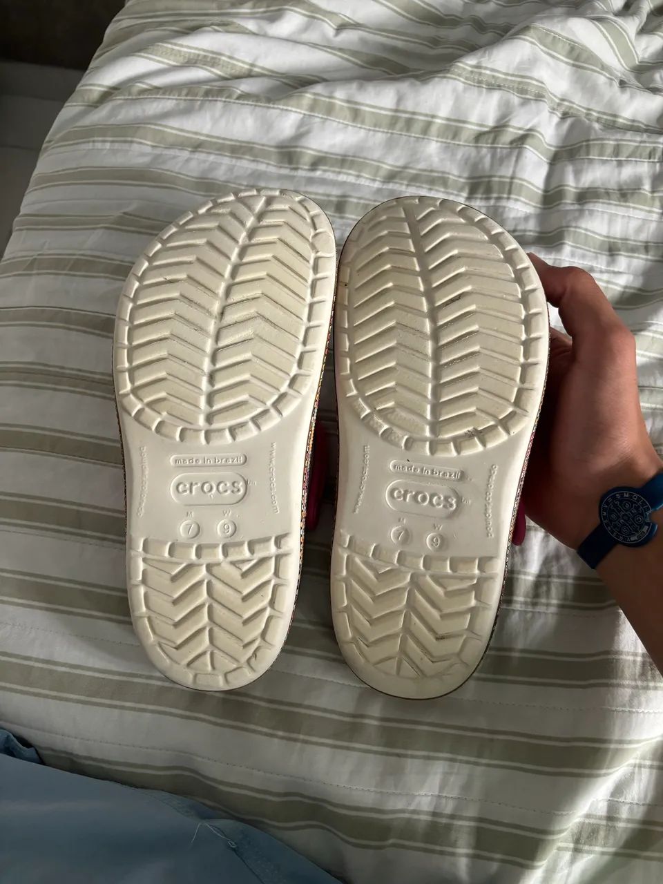 Crocs feminina tamanho 38 - Foto 2