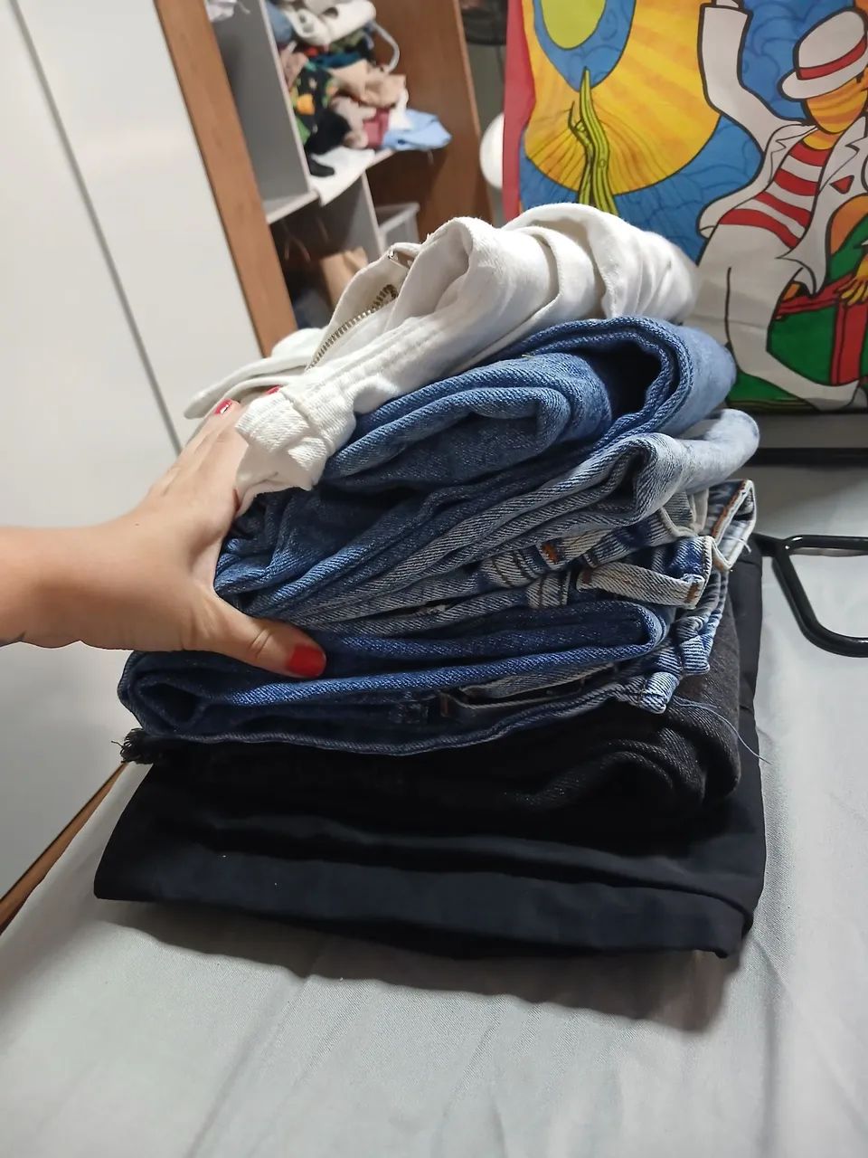 6 Calças Jeans por 200