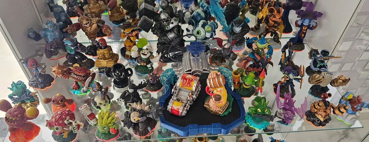 Coleção 180 Slylanders - Foto 4