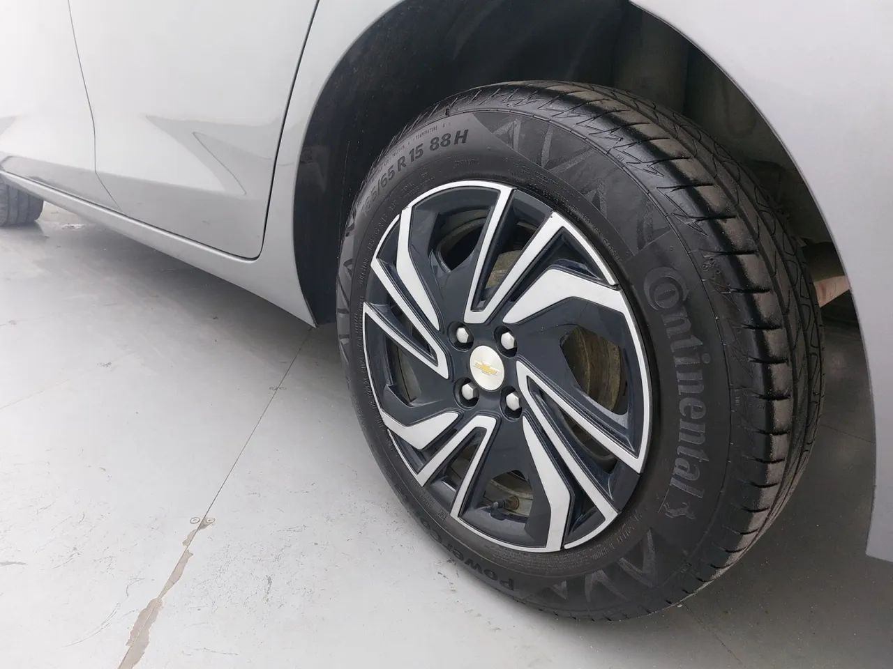 Chevrolet Onix Plus LT 1.0 12V Flex Mec. 4P 2025 - Foto 12