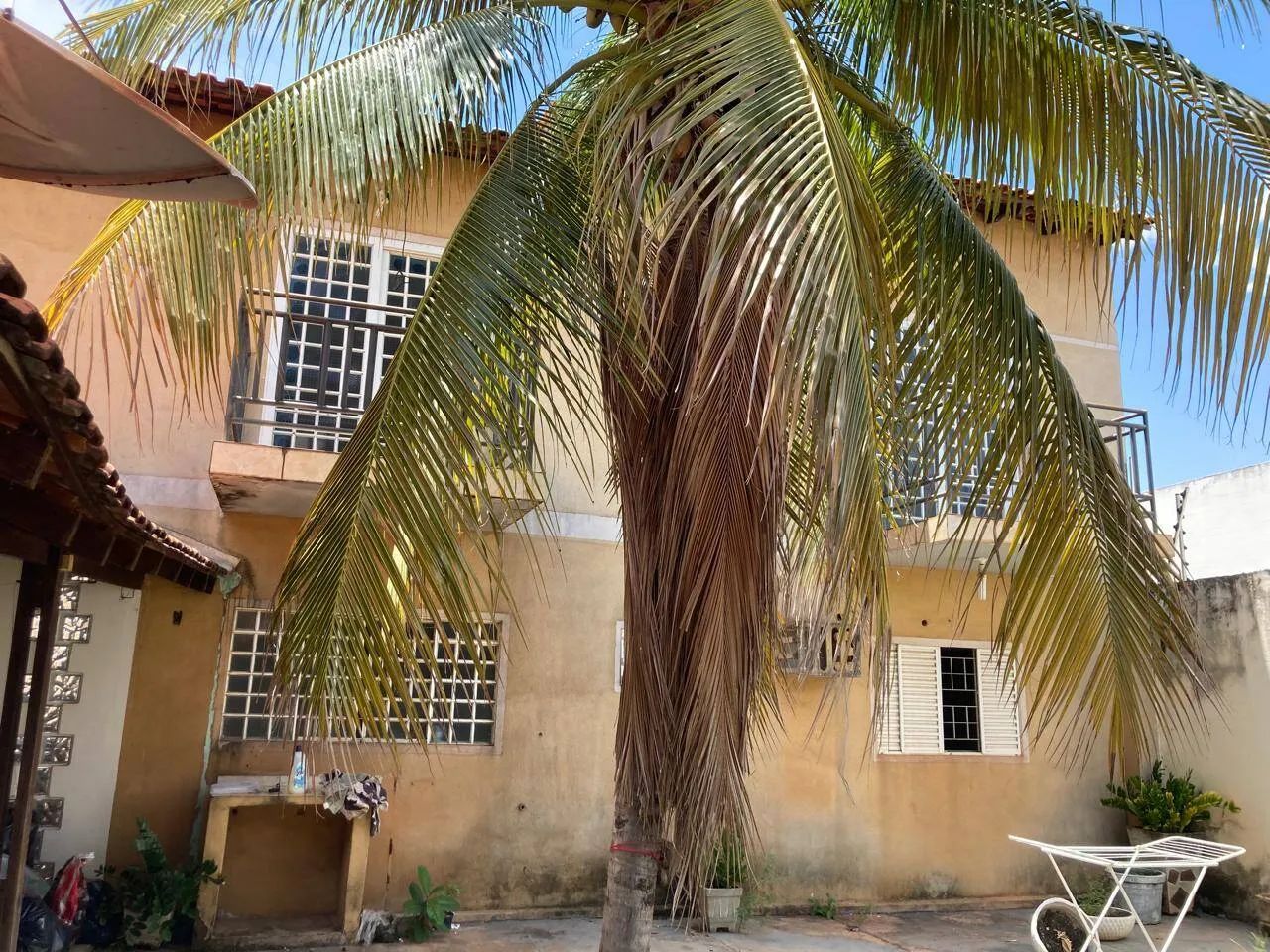 Sobrado com 6 quartos no Bairro Morada do Ouro - Foto 2